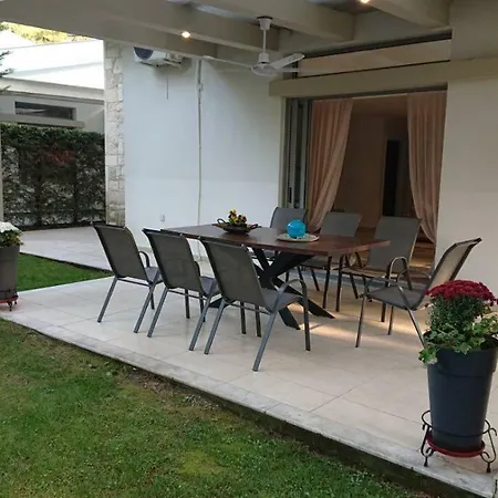 Ferienhaus Newly Built Villa, Sani Stavronikita Sani (Chalkidiki)